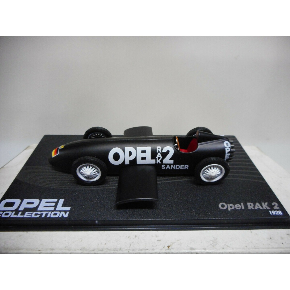 Opel Diplomat A Coupe (1965-1967) Blau 1/43 Eaglemoss/Ixo