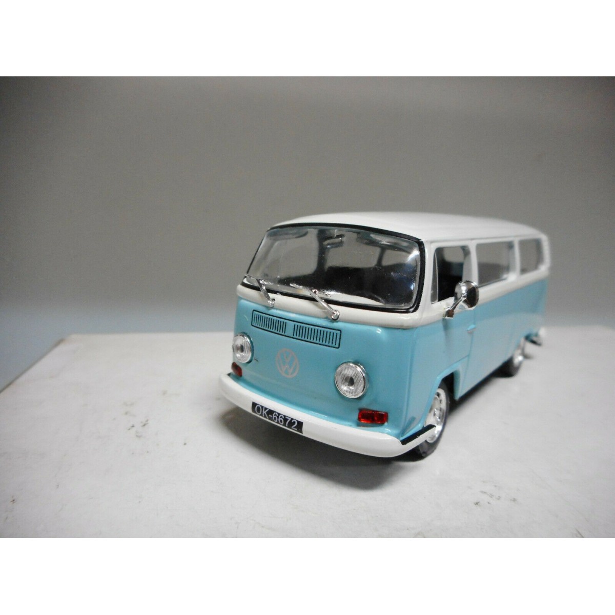 VOLKSWAGEN T2 KOMBI POLONIA CARS DEAGOSTINI IXO 1/43 - BCN STOCK CARS