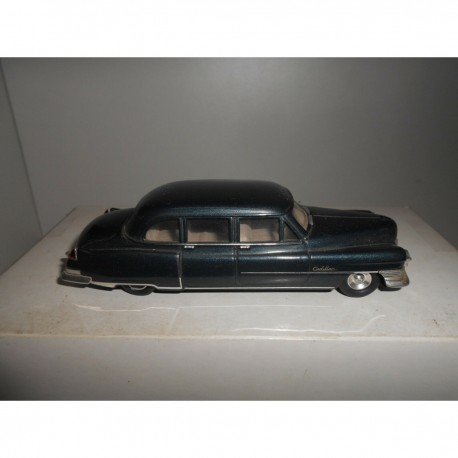 CADILLAC 1950 SERIE 75 FLEETWOOD 9 PASSENGERS ELEGANCE 1:43 RESIN FRANCE