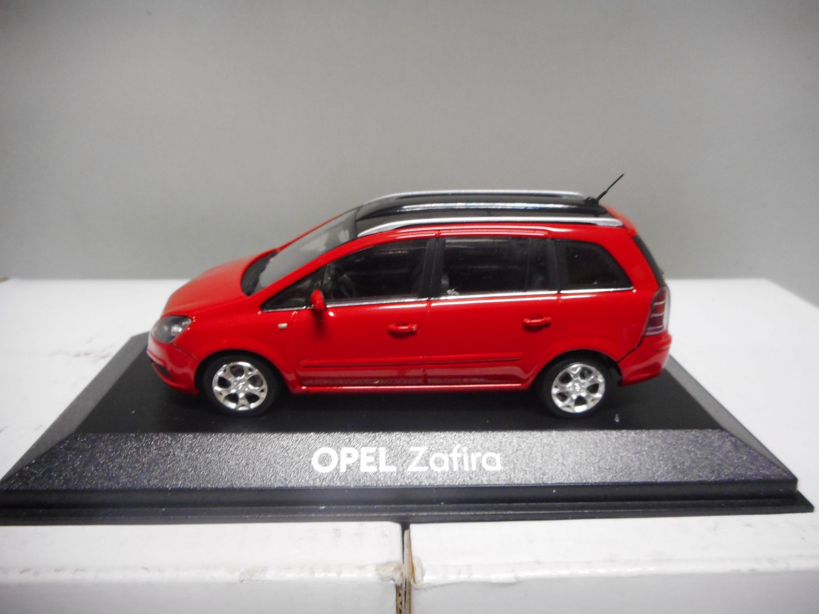 Opel Zafira B Panorama Roof by dtmsnoopy on DeviantArt