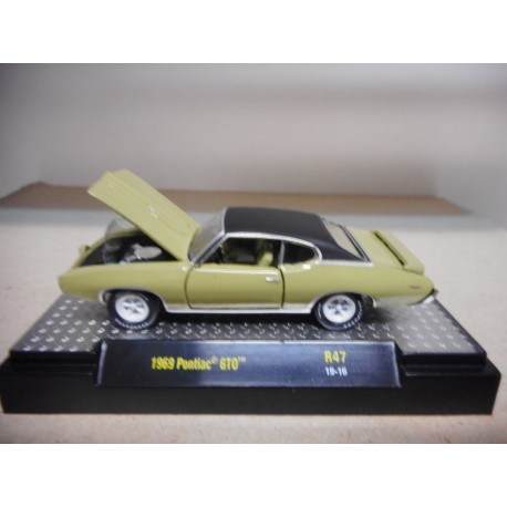 PONTIAC GTO 1969 M2 MACHINES 1:64