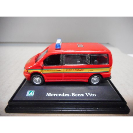 HONGWELL 1/72 Mercedes Vito ① 8台 HONGWELL 1/72 Mercedes Vito ① 8台