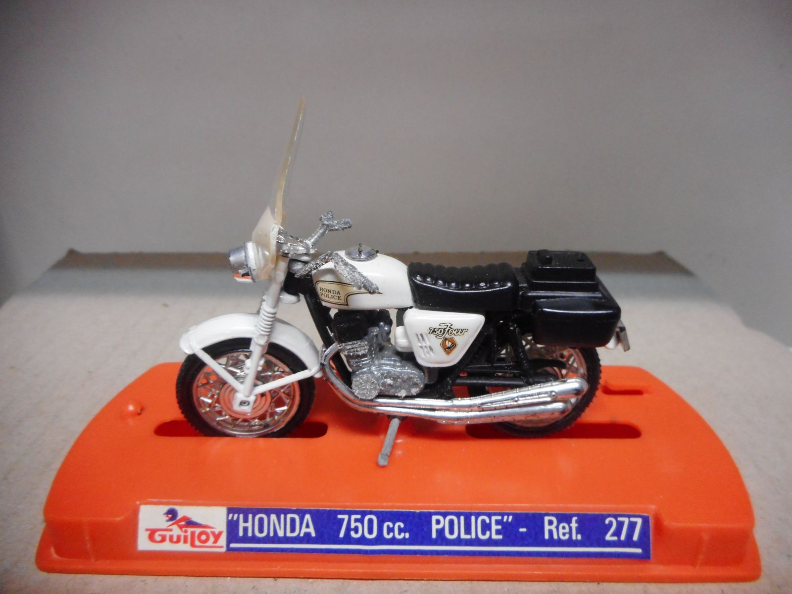 【正規品質保証】 honda-750-police-guiloy-ref277 オートバイ