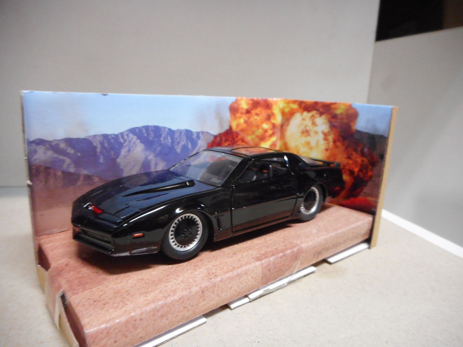 HOLLYWOOD CARS ECTO-I,SCOOBY-DOO,TIME MACHINE,KITTCHOOSE/CHOOSE JADA  1:32 | eBay