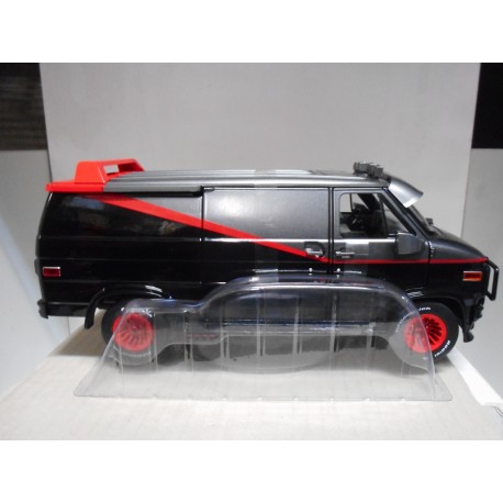 GMC VANDURA 1983 THE A-TEAM EL EQUIPO A 1:18 GREENLIGHT