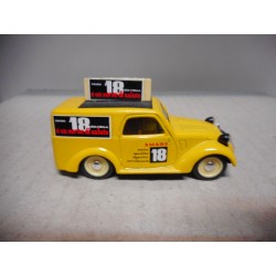 FIAT 500 B VAN AMARO 18 1946 1:43 BRUMM USADO/NO CAJA/VER FOTOS