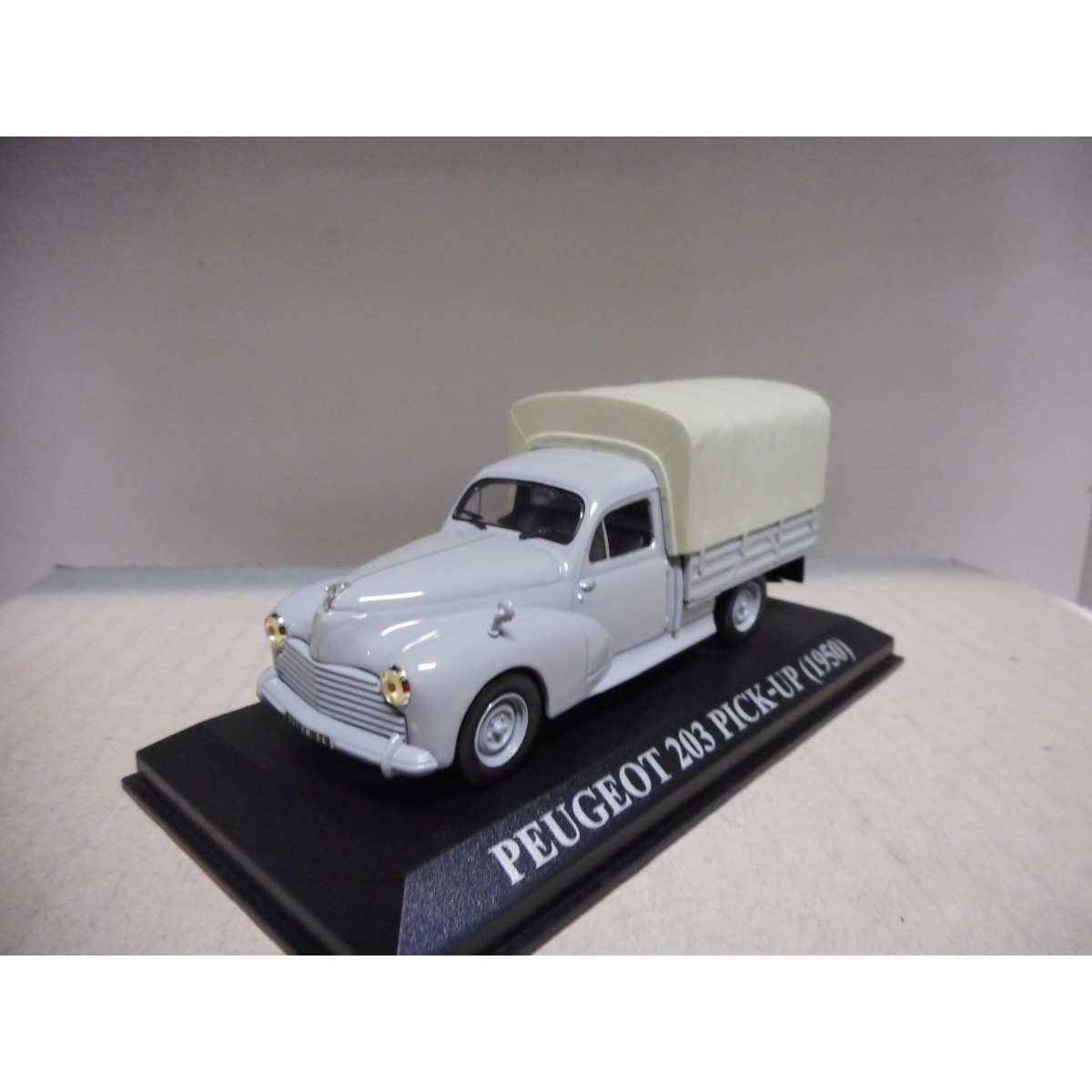 Carshow Outtake: 1958 Peugeot 203 Tour de France Support Car – If You Think The Bikes Have Changed A Lot….. - Curbside Classic