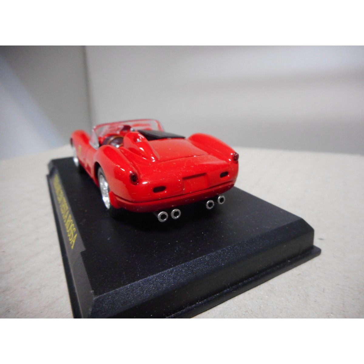 Modèle Réduit Ferrari 250 Testa Rossa 1/43 - Collection IXO Altaya, Rouge, Sur Socle, Occasion Très Bon état Sans Boîte