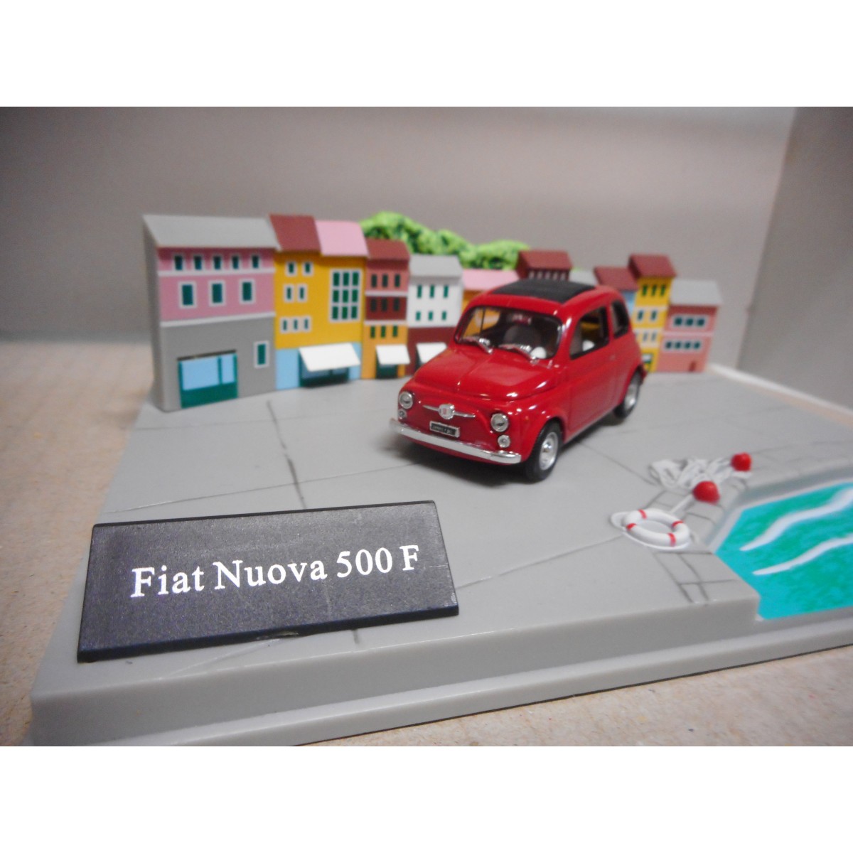 FIAT NUOVA 500 F STORY DIORAMA HACHETTE 143 BCN STOCK CARS