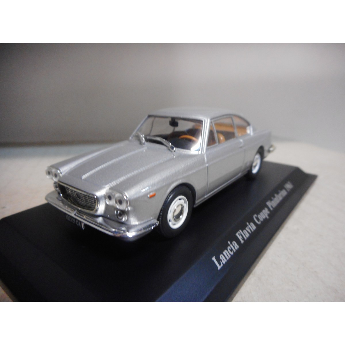 LANCIA FLAVIA COUPE PININFARINA 1961 NOREV HACHETTE 1:43 HARD BOX