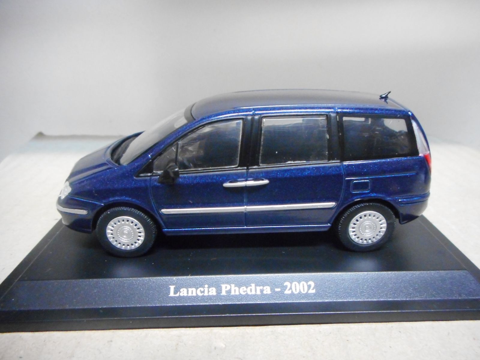 LANCIA PHEDRA 2002 NOREV HACHETTE 1:43 HARD BOX - BCN STOCK CARS
