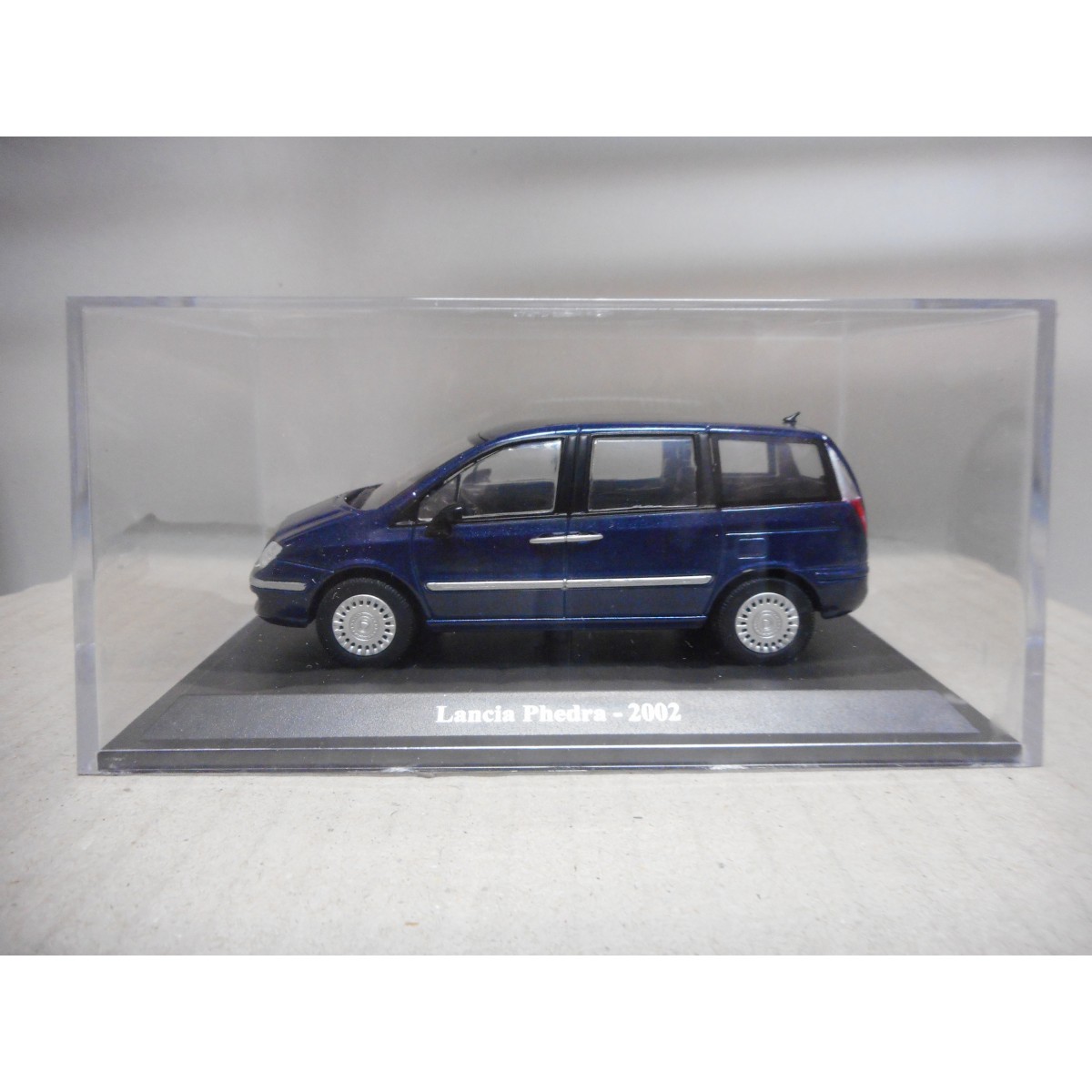 LANCIA PHEDRA 2002 NOREV HACHETTE 1:43 HARD BOX XXX000 - BCN STOCK