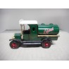 FORD MODEL T 1912 TANKER CASTROL 1:35 MATCHBOX YESTERYEAR Y-3