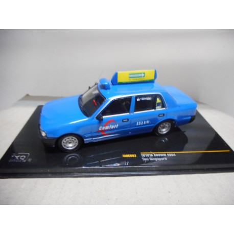 TOYOTA CROWN TAXI SINGAPUR 2004 IXO MODEL 1:43 USADO