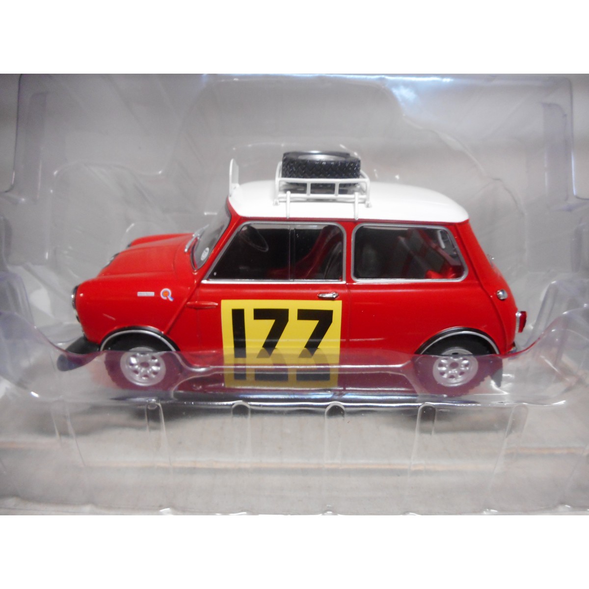 1/18 ALTAYA/IXO ミニ クーパー S モンテカルロラリー1965 優勝車 S