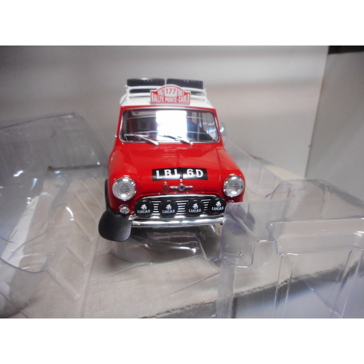 Miniature IXO 1:43 - BMC Mini Cooper S Vainqueur Rallye Monte-Carlo 1967, Neuve