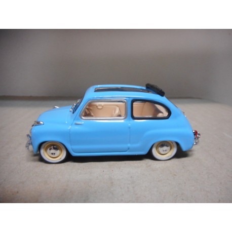SEAT 600 1960 OPEN 1:43 SALVAT SOLIDO