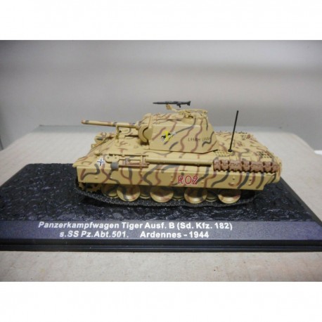 Sd.kfz.182 PANZER VI TIGER AUSF B ARDENNES 1944 WW2 1:72 ALTAYA IXO