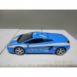 LAMBORGHINI GALLARDO ITALY POLICE OF THE WORLD 1:43 DeAGOSTINI IXO