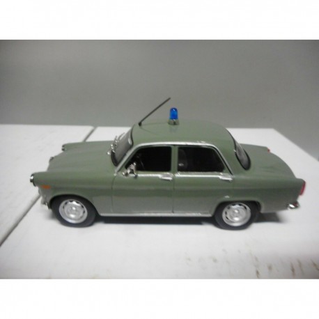 ALFA ROMEO GIULIETTA ITALY POLICE OF THE WORLD 1:43 DeAGOSTINI IXO