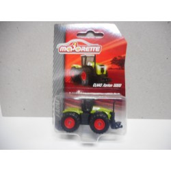 FARM TRACTOR CLAAS XERION 5000 1:64 MAJORETTE