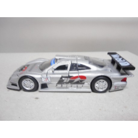 MERCEDES-BENZ W297 CLK GTR WARSTEINER 1:34/1:38 WELLY USADO/NO CAJA