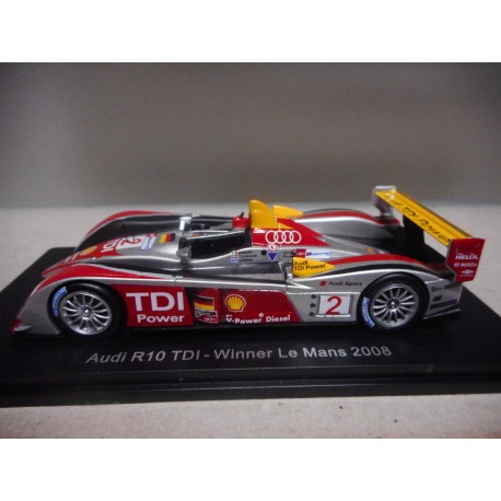 AUDI R10 TDI WINNER 24H LE MANS 2008 1:43 SPARK DeAGOSTINI