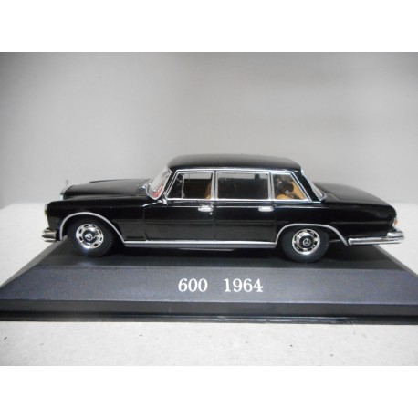 MERCEDES-BENZ W100 600 1964 1:43 ALTAYA IXO