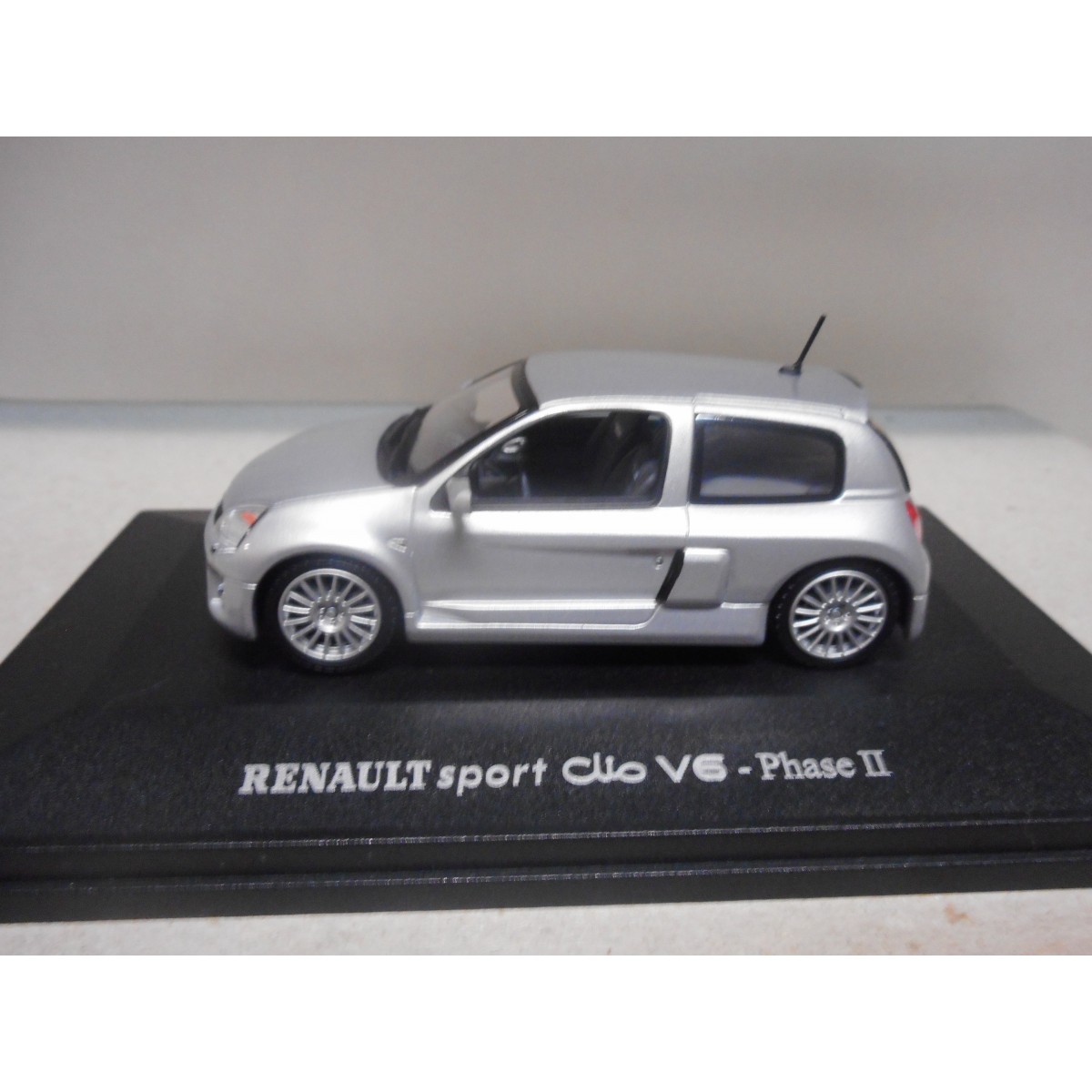 Renault Clio Sport Phase 2 white foto de Stock