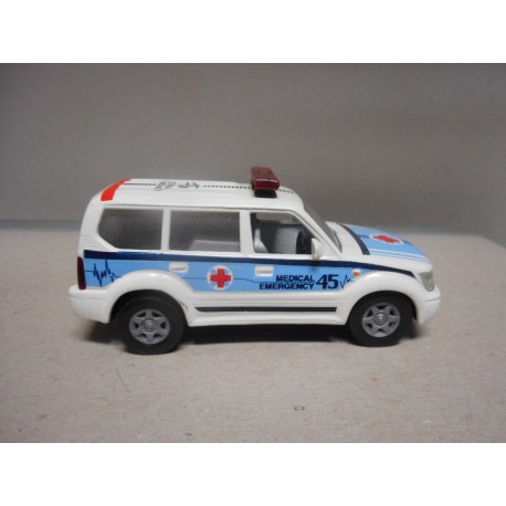 TOYOTA LAND CRUISER EMERGENCY MEDICAL 1:43 GUISVAL USADO NO CAJA