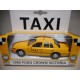 FORD CROWN VICTORIA TAXI NEW YORK 1999 1:36/38 WELLY