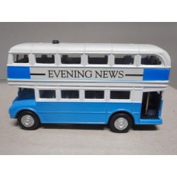 UK BUS EVENING NEWS TOY PLASTIC AUTOBUS