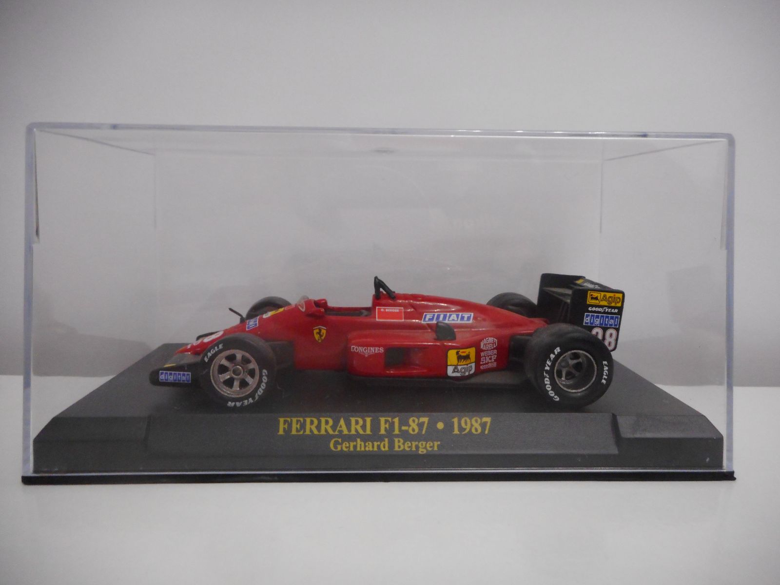 FERRARI F1-87 F1 1987 BERGER FORMULA F1 1:43 ALTAYA IXO EX PRIVADO