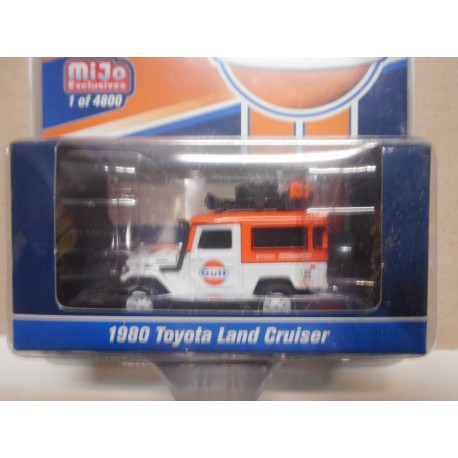 TOYOTA BJ40 LAND CRUISER 1980 GULF 1:64 JOHNNY LIGHTNING