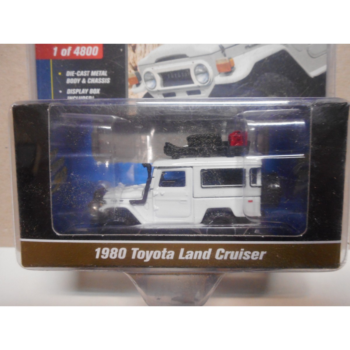 Miniature Toyota Land Cruiser 1980 1/64 Johnny Lightning - Finition Patinée, Die-cast, Neuve