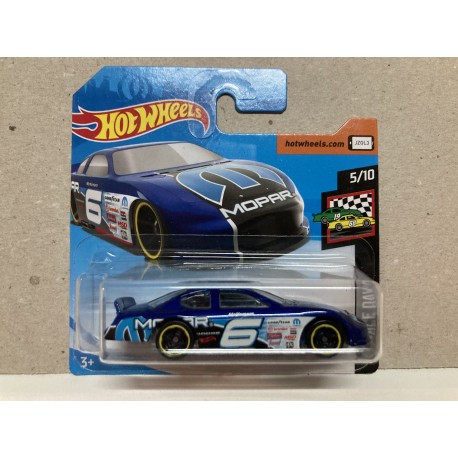 DODGE CHARGER STOCK CARS 1:64 HOT WHEELS