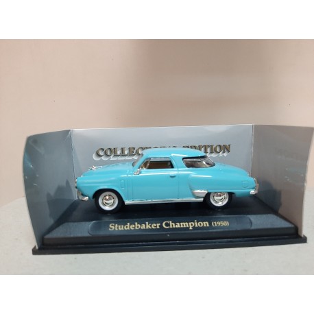 STUDEBAKER CHAMPION 1950 1:43 ROAD SIGNATURE USADO/EX PRIVADO