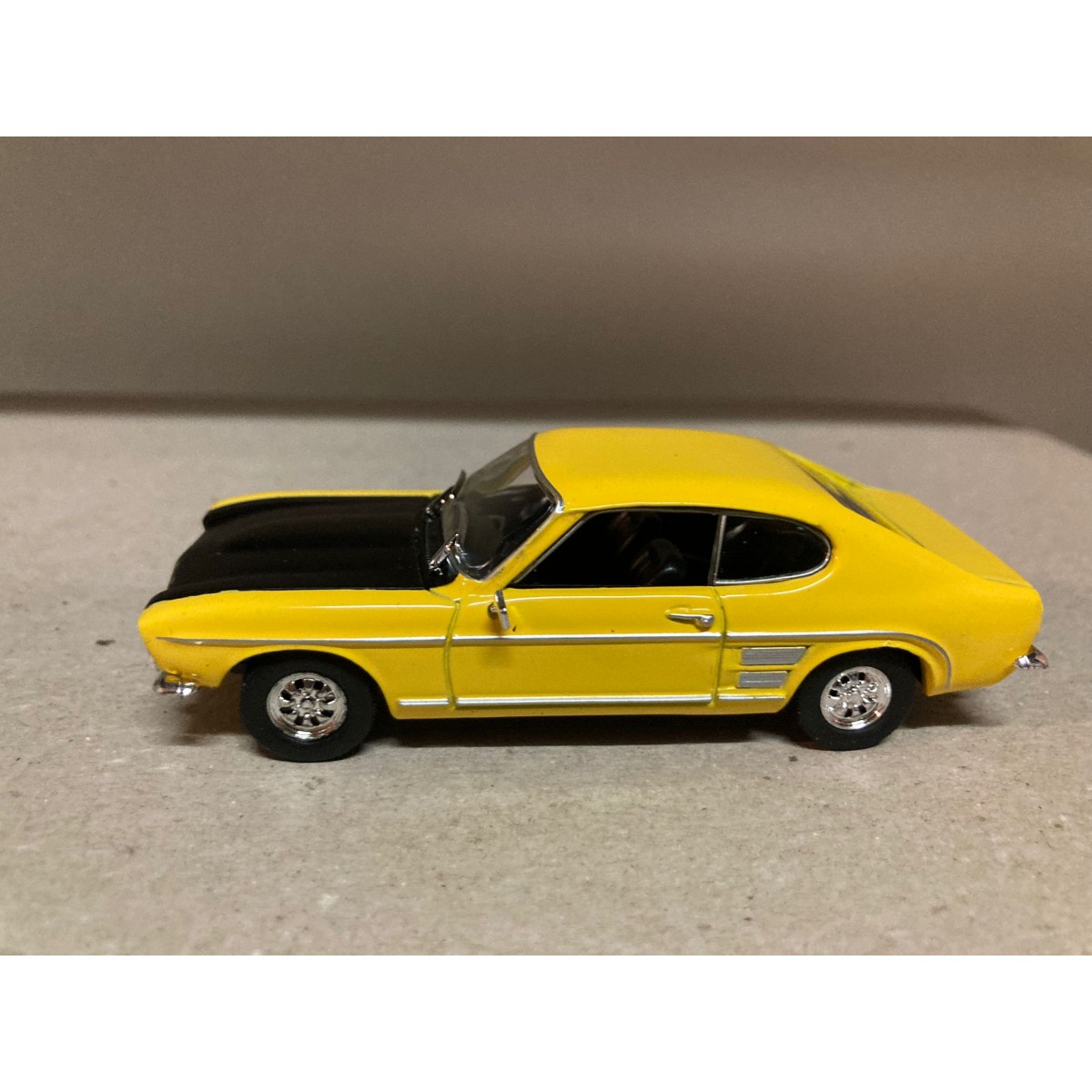 1/24° BRM FORD Capri RS n°53 24H du Mans 1972 - Circuits de Legende