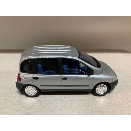 FIAT MULTIPLA 1:43 SOLIDO SALVAT USADO/NO CAJA