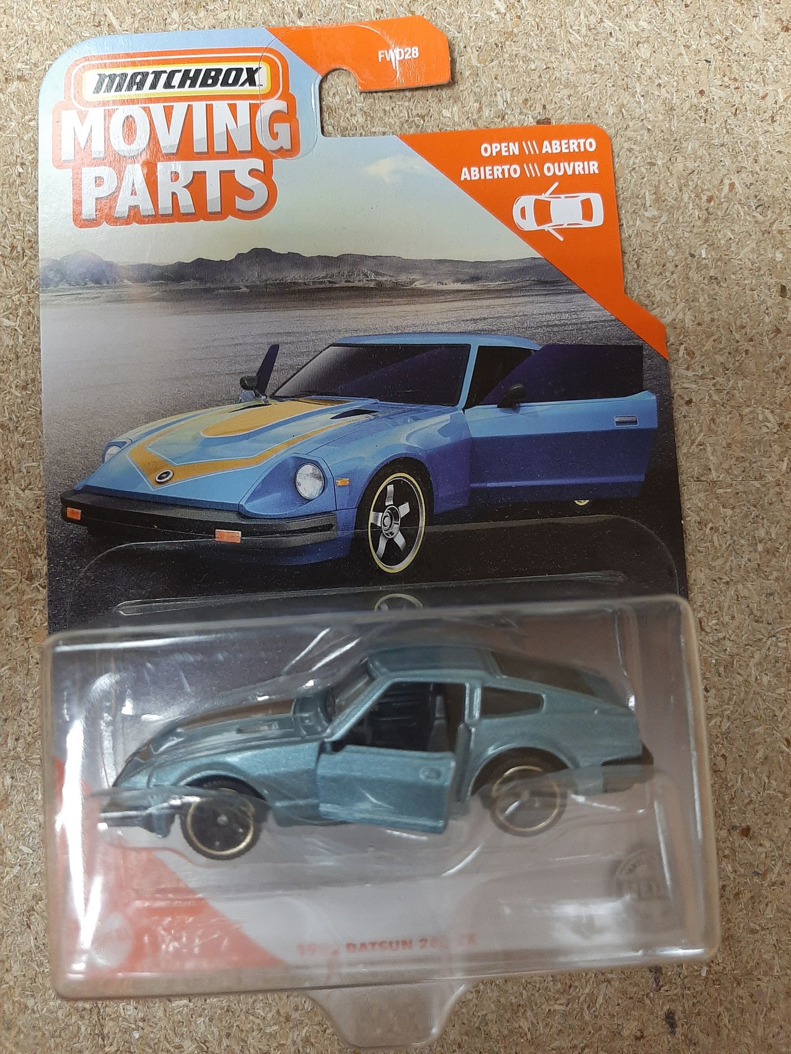 DATSUN 280 ZX 1982 MOVING PARTS 1:64 MATCHBOX - BCN STOCK CARS