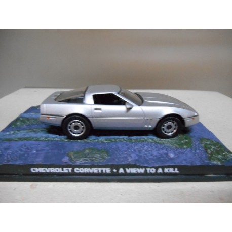 CHEVROLET CORVETTE C4 A VIEW TO A KILL 007 JAMES BOND IXO 1:43