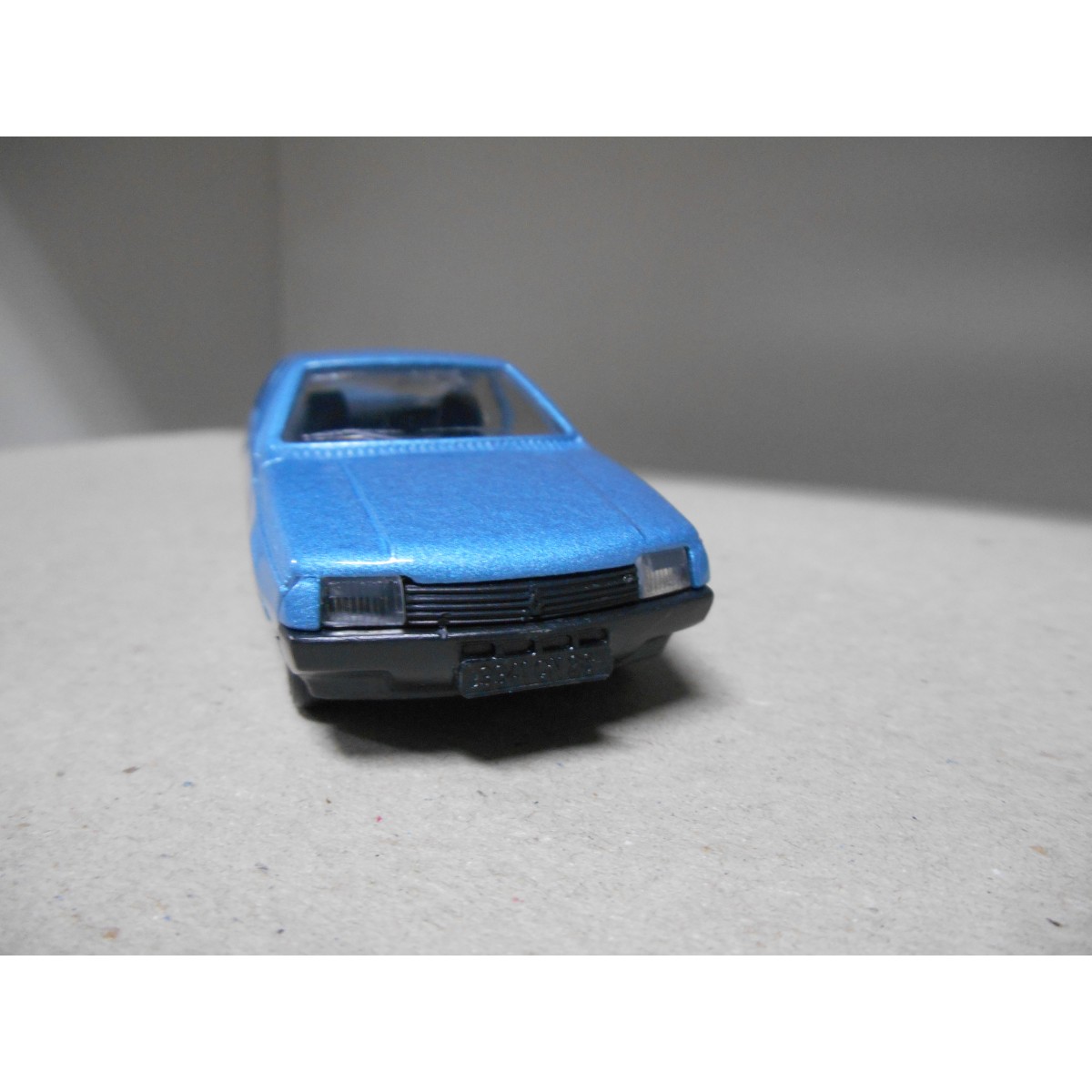 Solido 1/43 Renault Fuego Coupe N°7 Dinin Jaune - Miniature De Collection