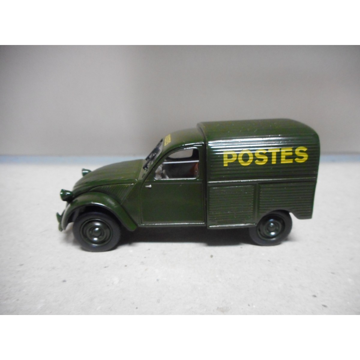 LJ882 NOREV MAXI JET 180006 1/18 1:18 Voiture Citroen 2CV rouge