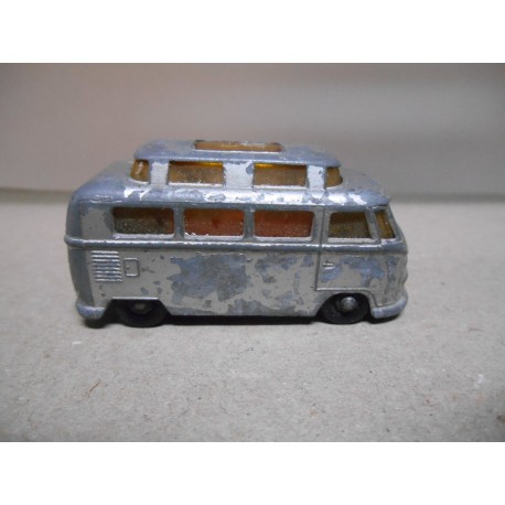 MATCHBOX LESNEY 34 VOLKSWAGEN T1 CAMPER 1:64 USADO/NO CAJA