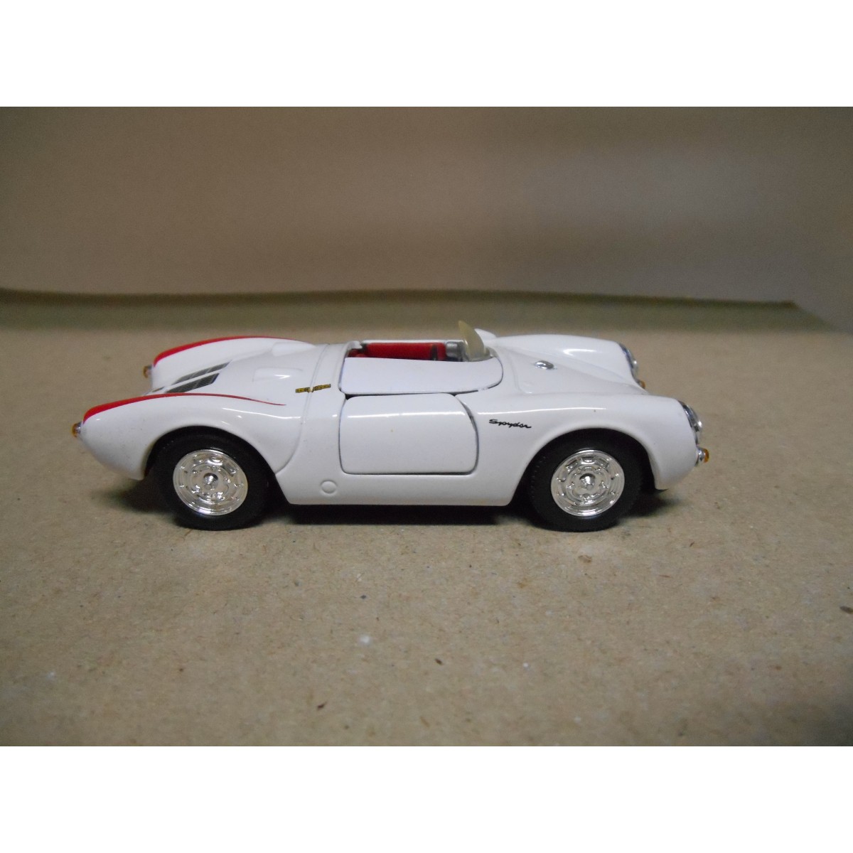 Schuco porsche 550 shop