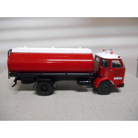 PEGASO 1095 SUPER COMET ALP CISTERNA BOMBEROSFIRE/POMPIERS SALVAT IXO 1:43