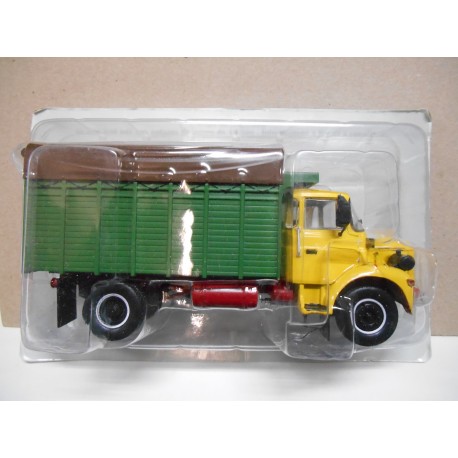 BERLIET GL900 5 TON 1976 1:43 BERLIET TRUCK HACHETTE IXO