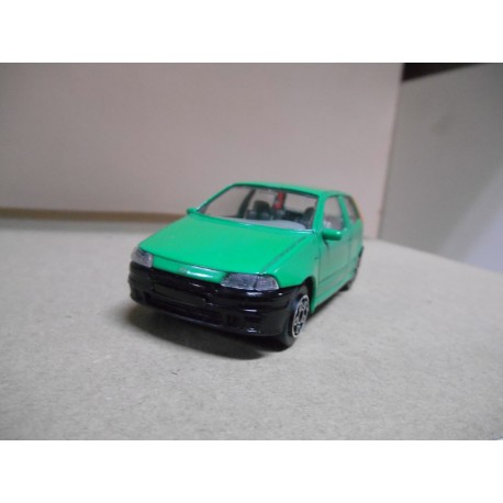 FIAT PUNTO 3P VERDE 1:43 BBURAGO USADO/NO BOX
