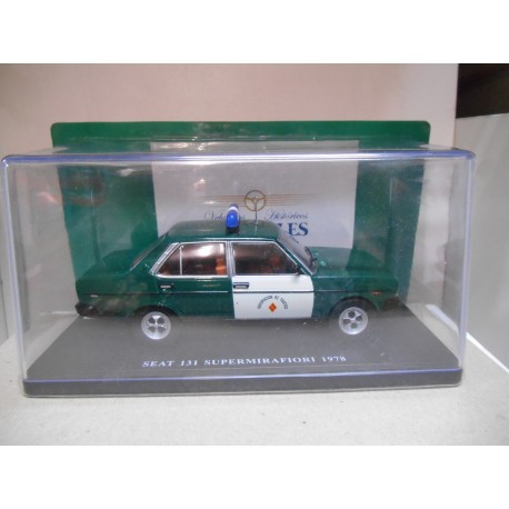 SEAT 131 SUPERMIRAFIORI 1978 GUARDIA CIVIL 1:24 SALVAT IXO HARD BOX