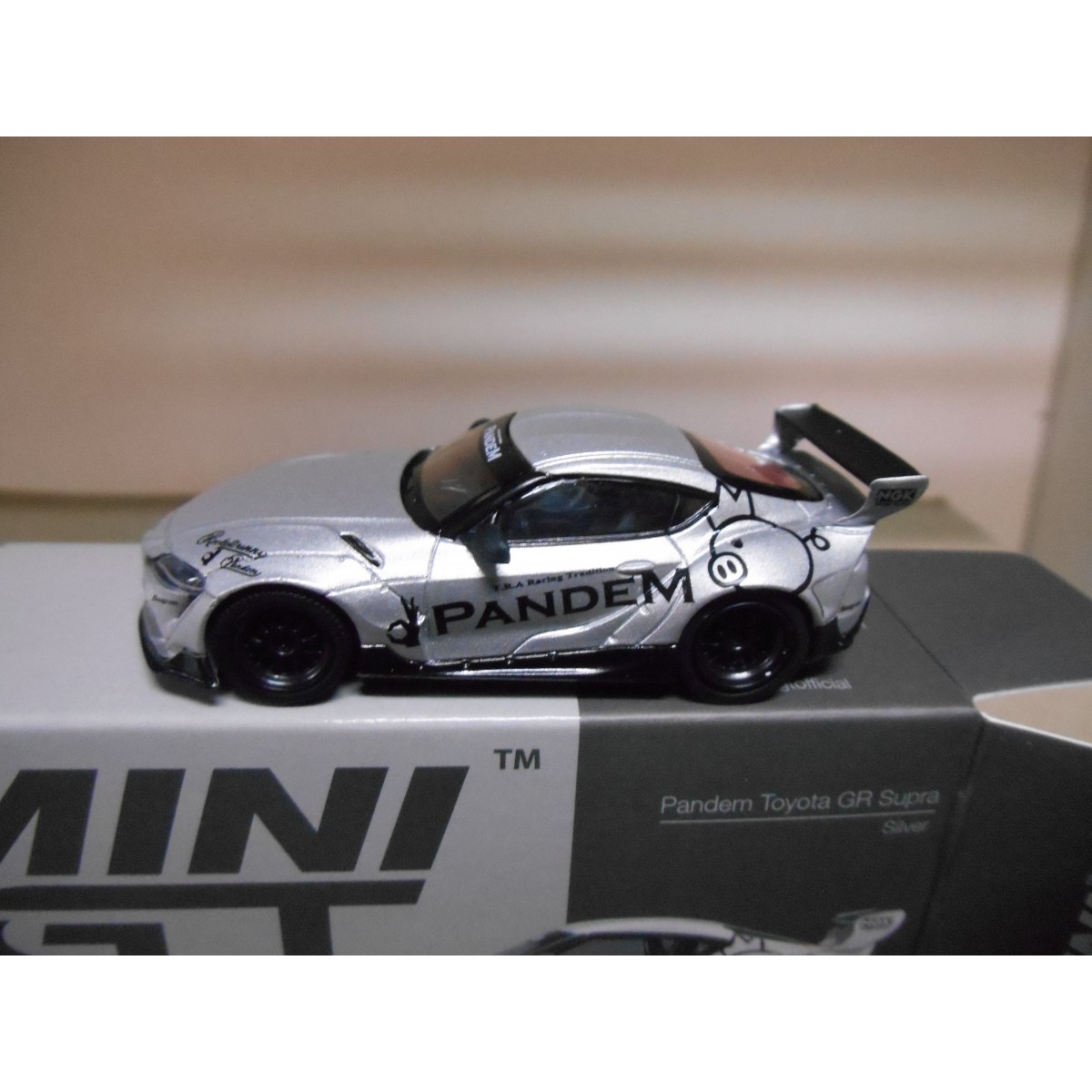 PANDEM TOYOTA GR SUPRA SILVER 1:64 MINI GT - BCN STOCK CARS